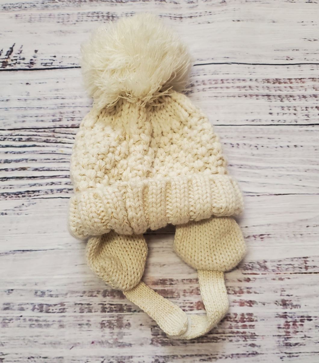 white infant/toddler winter hat