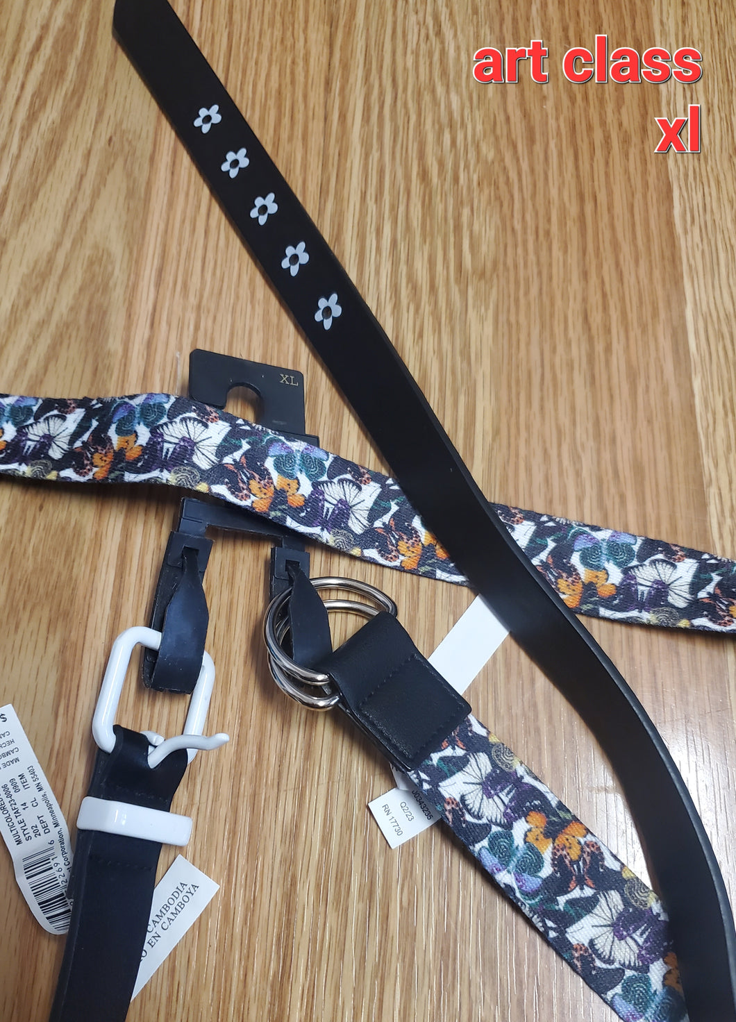 art class - 2 belts New - XL