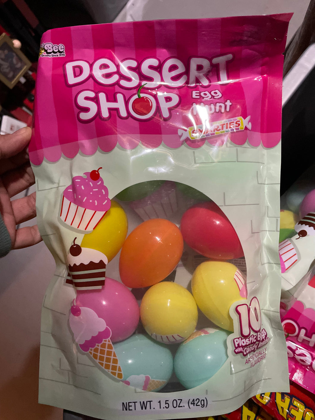 New dessert shop egg Hunt