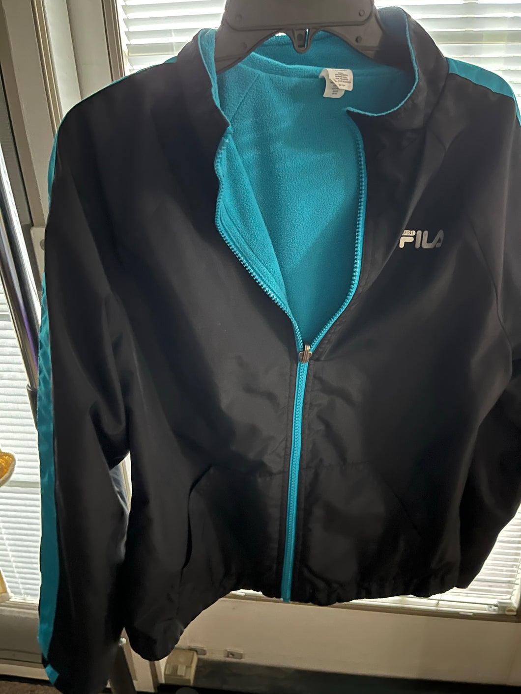 Fila light jacket - size Kids/Teen 16