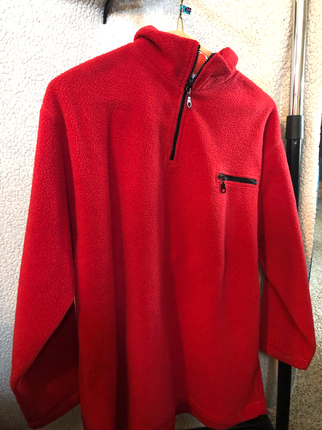 Pride's Landing red fleece pullover - size Junior Girls L (11-13)