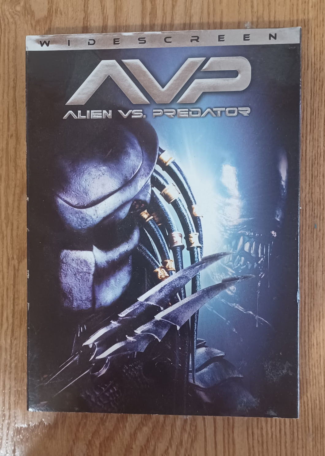 Alien Vs. Predator DVD Alien Vs. Predator DVD