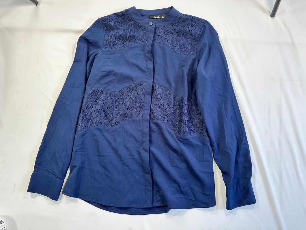 A.n.a. Blouse (84) Blue lace blocking - size Women M (8-10)