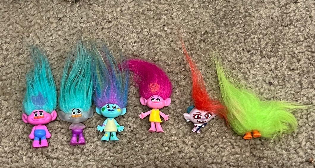 6 Trolls Figurines