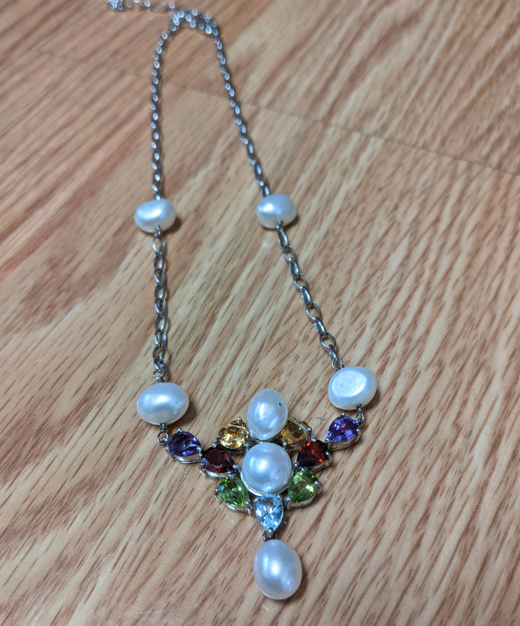 Gemstone necklace