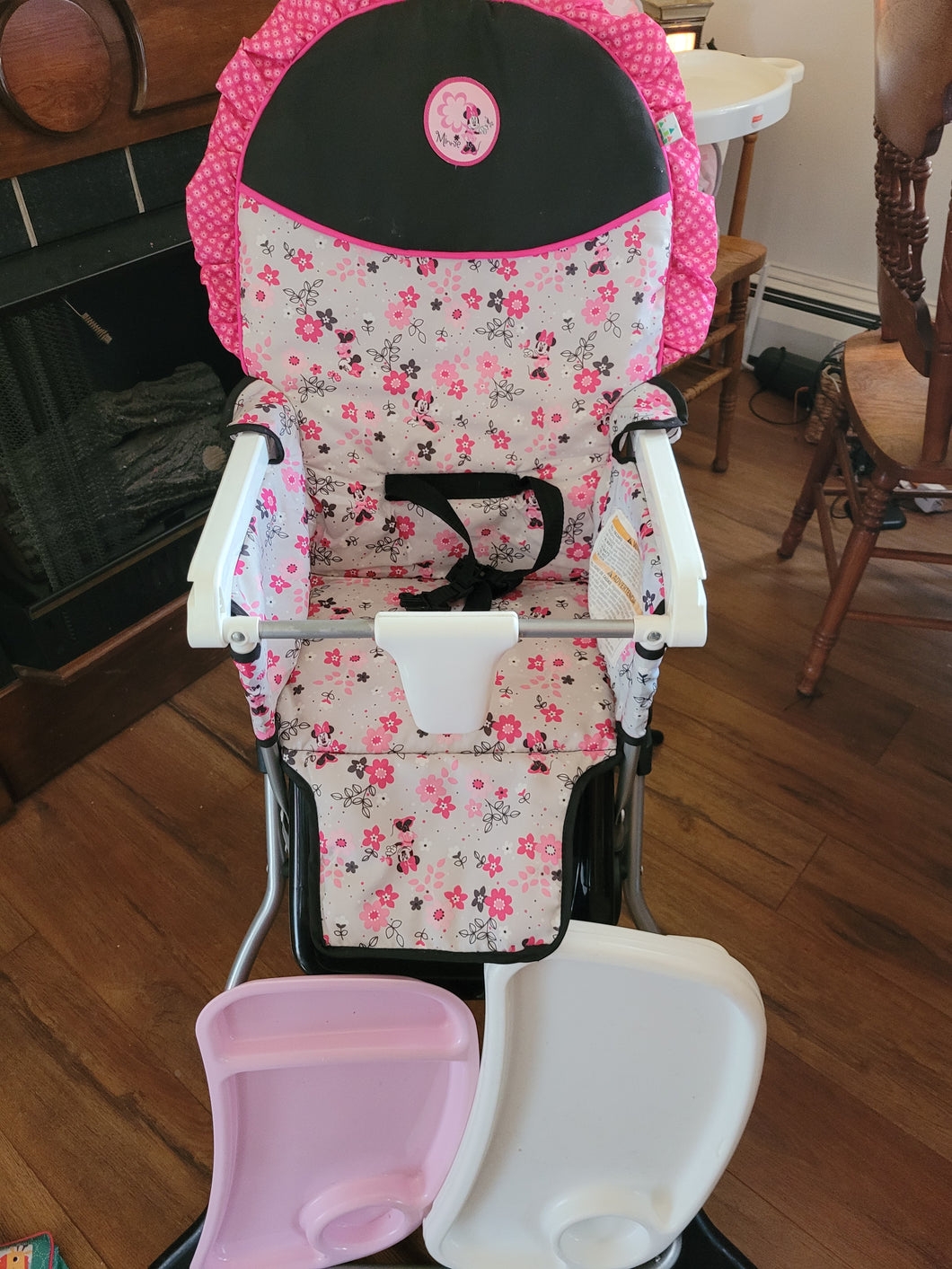 Disney Minnie Mouse Grey/Pink floral print w