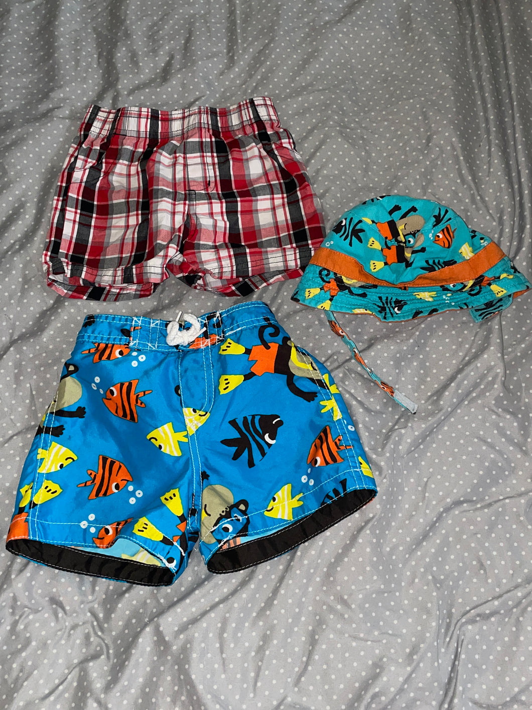 PLAID SHORTS & MONKEY SWIM TRUNKS WITH HAT - size 18 Months