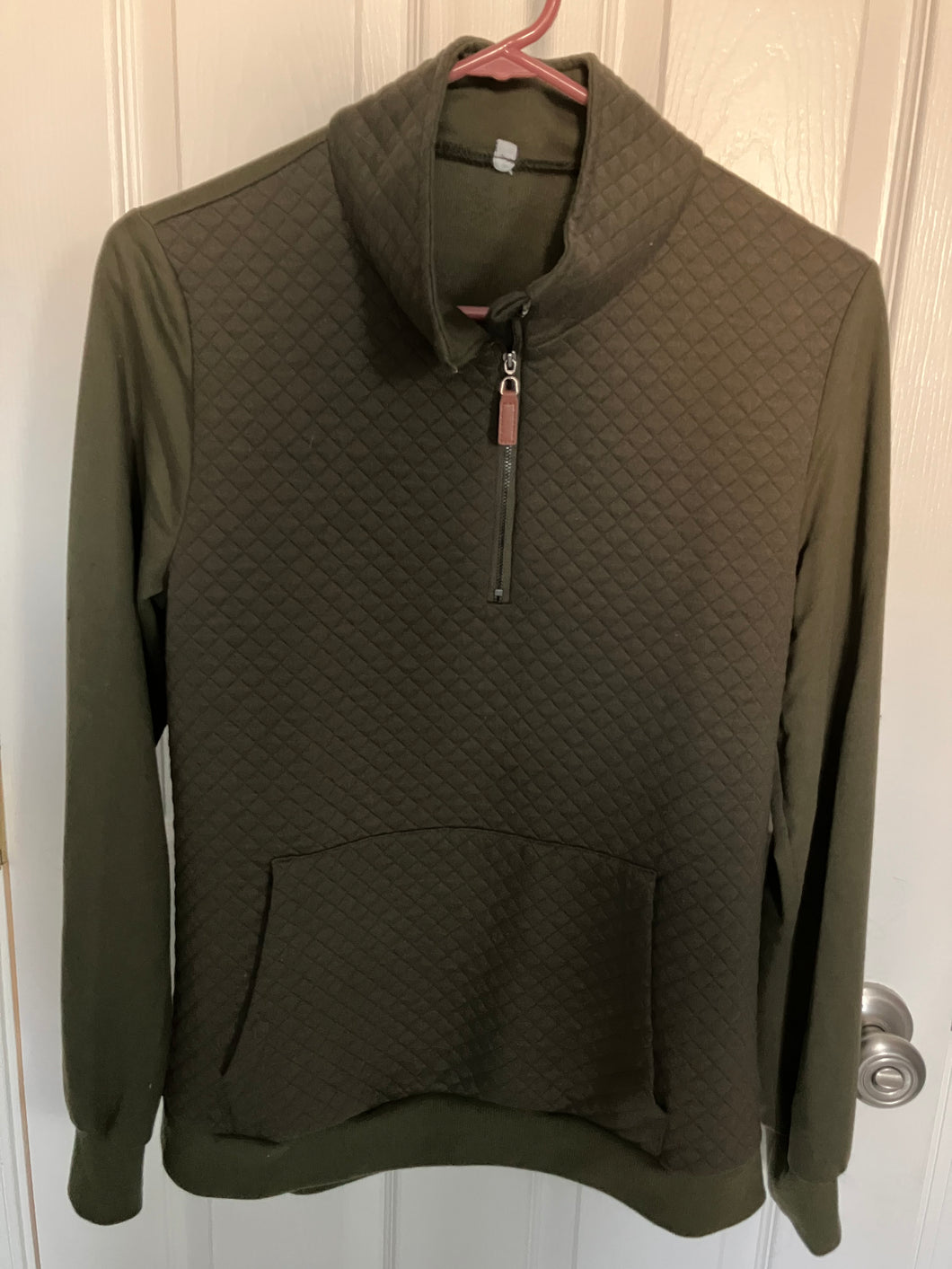 BTFBM Quilted Quarterzip Pullover top army green - size Women M (8-10)