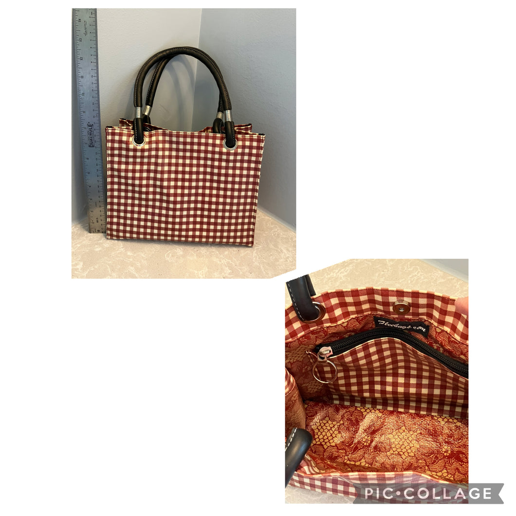 Brick red/ivory check Leather? Inside pocket