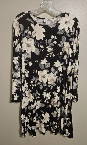 Old Navy black floral long sleeve knit dress - size Women S (4-6)