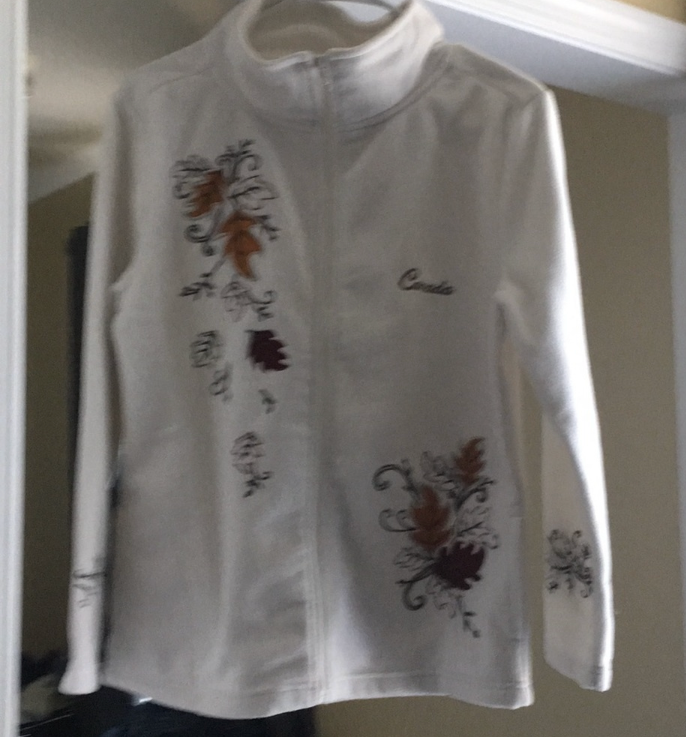 Canada MAPLE LEAF cream zipper jacket