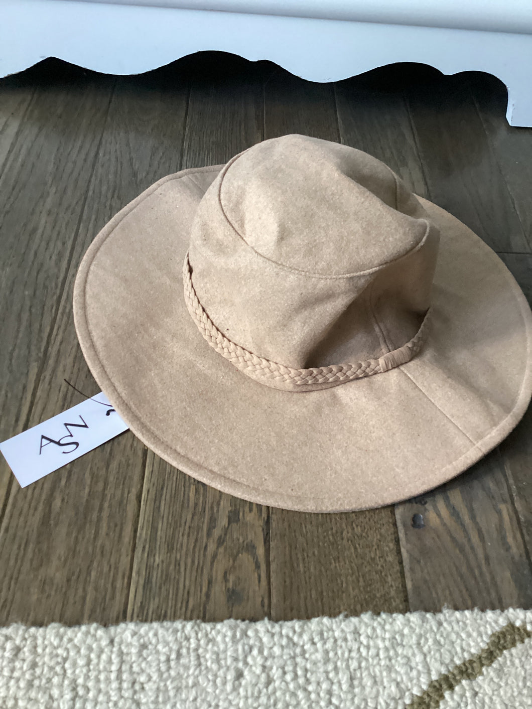 Floppy Hat NWT