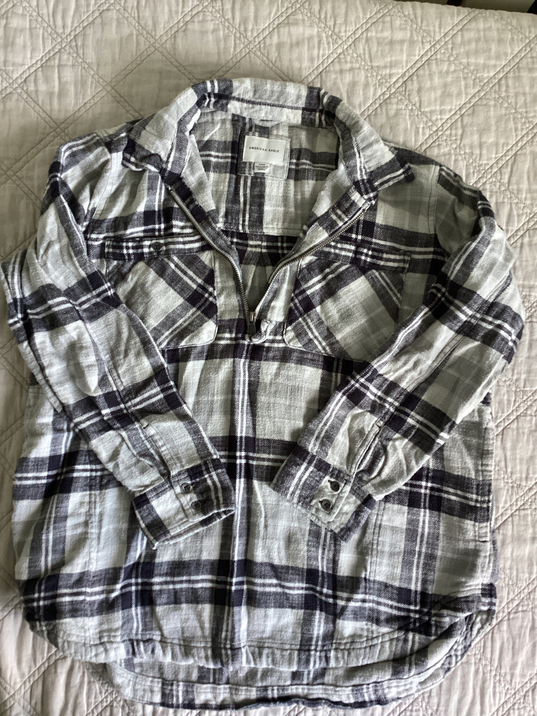 American Eagle flannel Gray - size Women S (4-6)