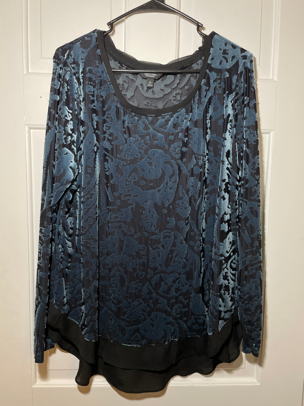 Simply Vera Wang Long Sleeve Sheer Dark Blue - size Women XL (14)