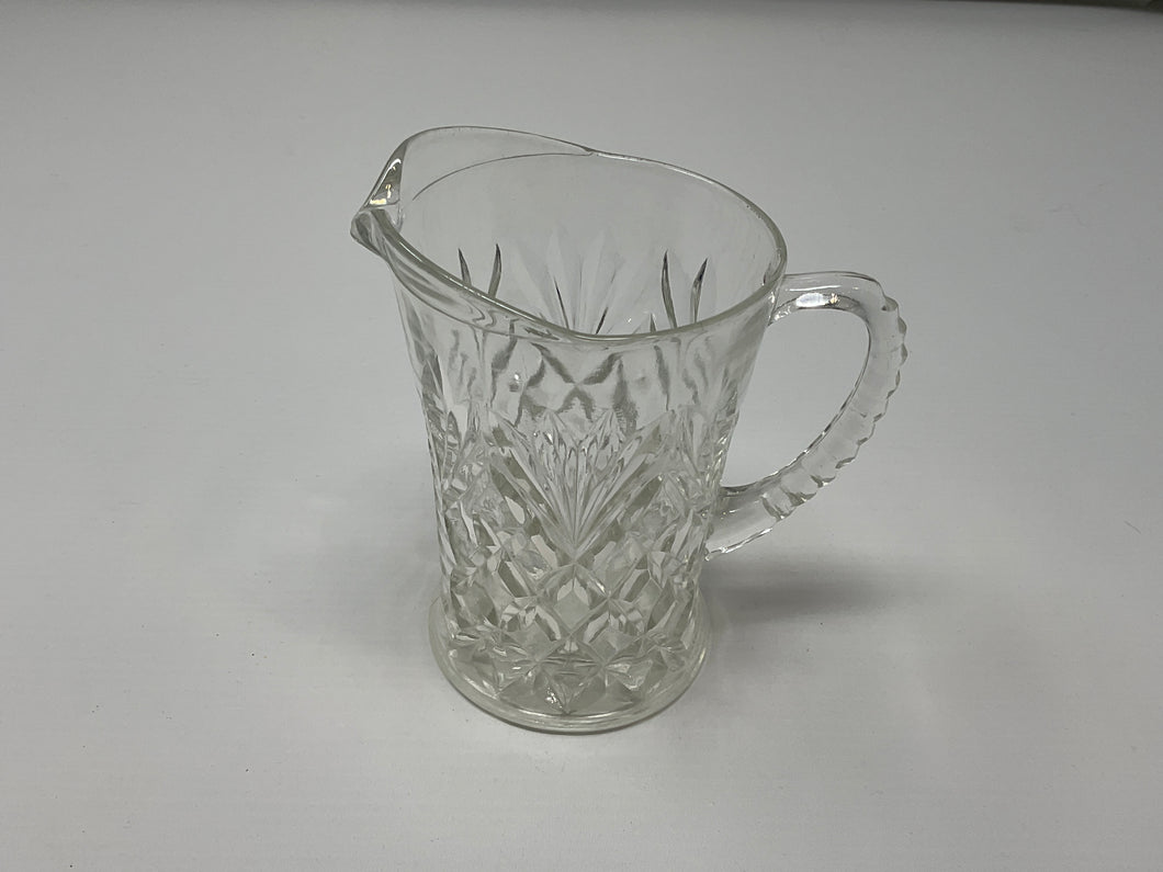 Dpg sm glass pitcher Anchor hocking diomond