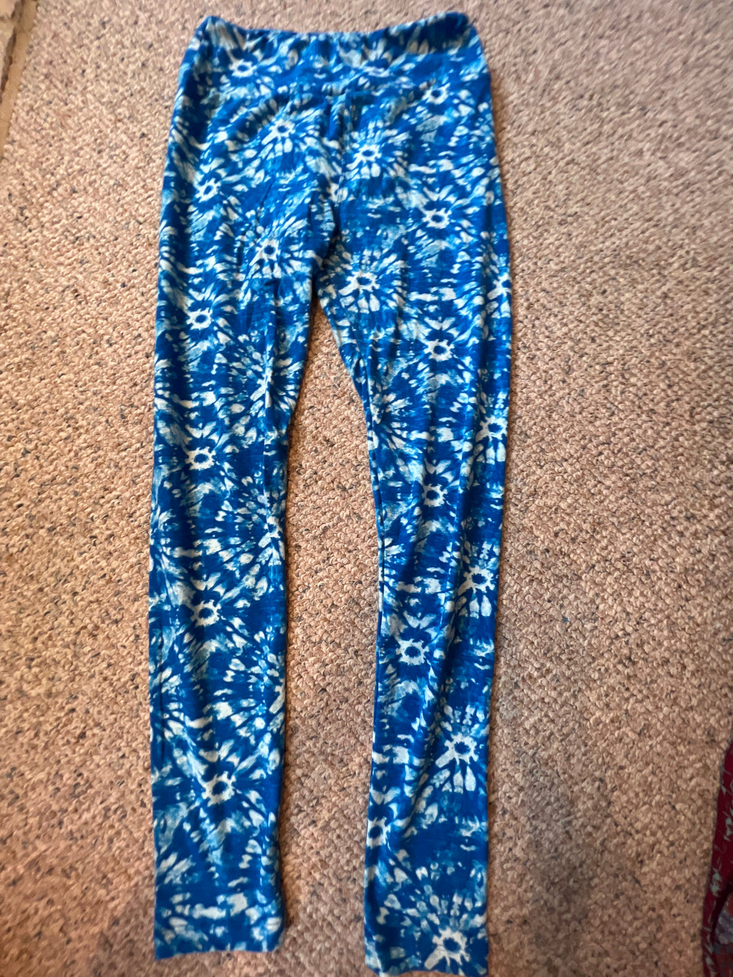 LuLaRoe Tights blue/white tye dye - size Women L (12)