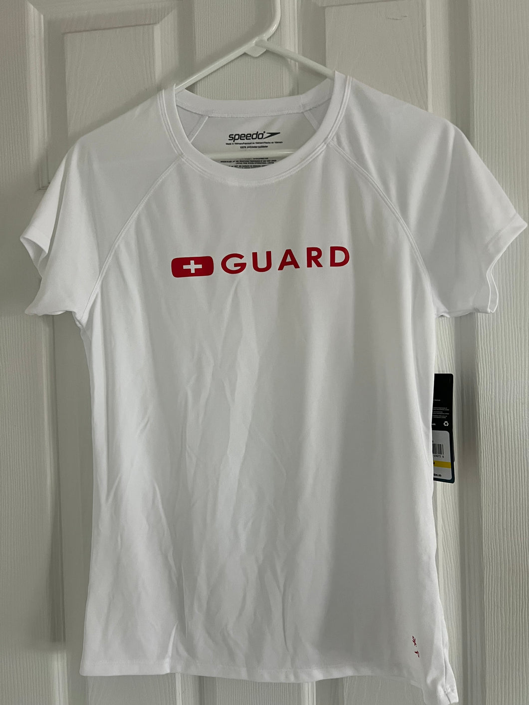 NEW SPEEDO PERFORMANCE SHIRT-WHITE - GUARD - size Junior Girls M (7-9)