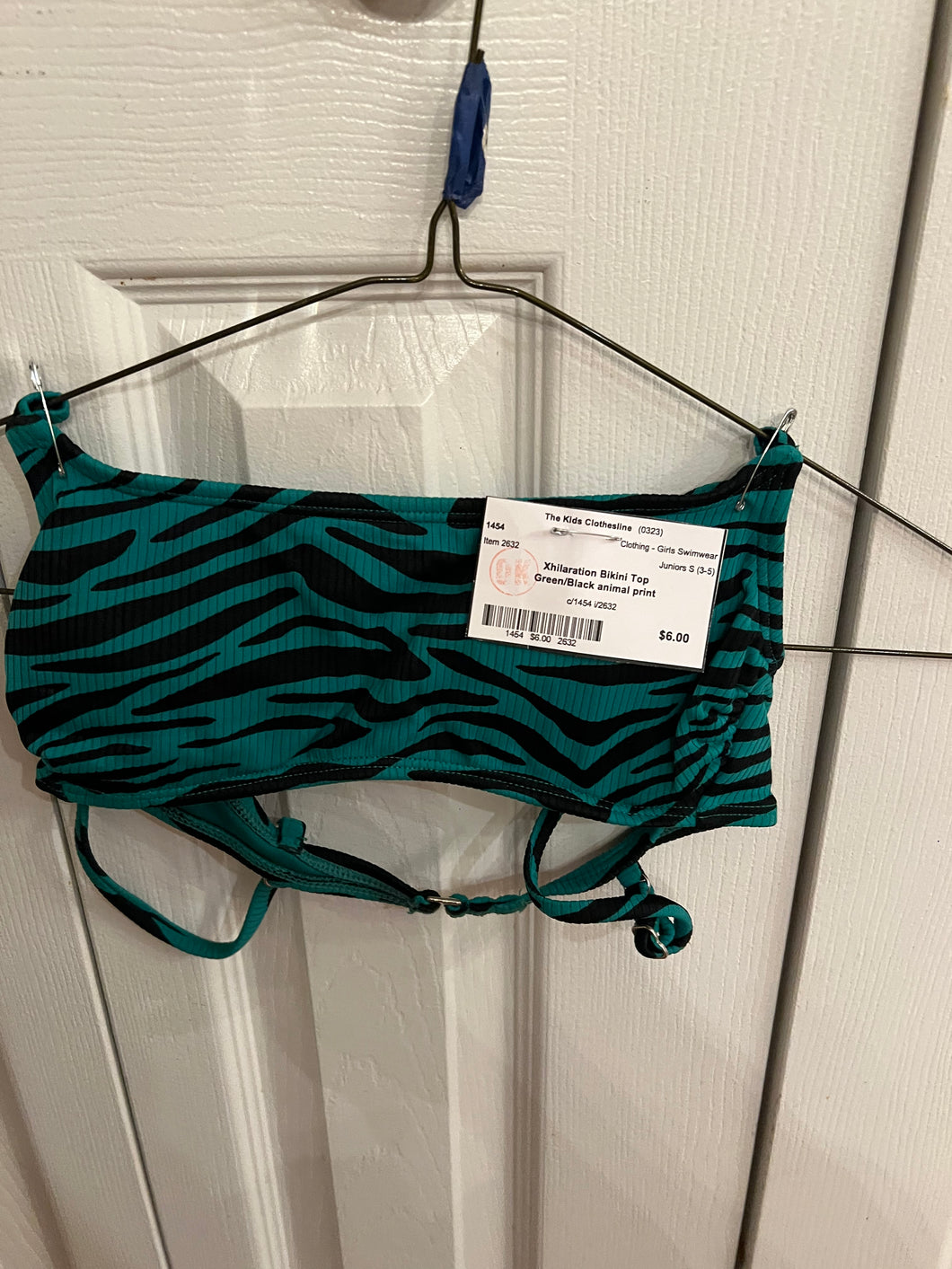 Xhilaration Bikini Top Green/Black animal print - size Junior Girls S (3-5)