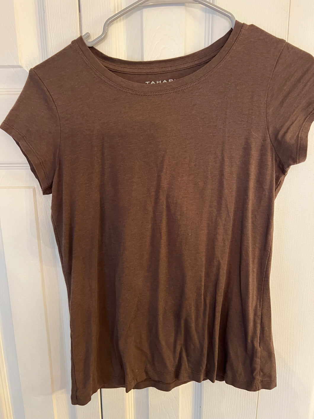 TAHARI TSHIRT BROWN - size Junior Girls S (3-5)