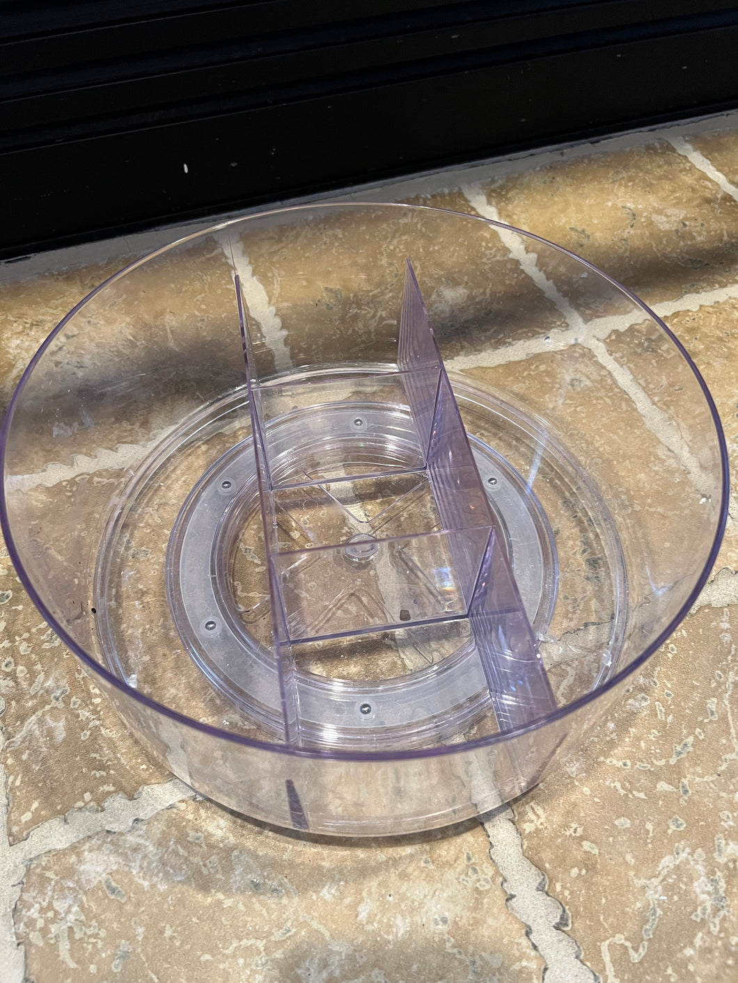 LG CLEAR ROUND ROTATING STORAGE CONTAINER