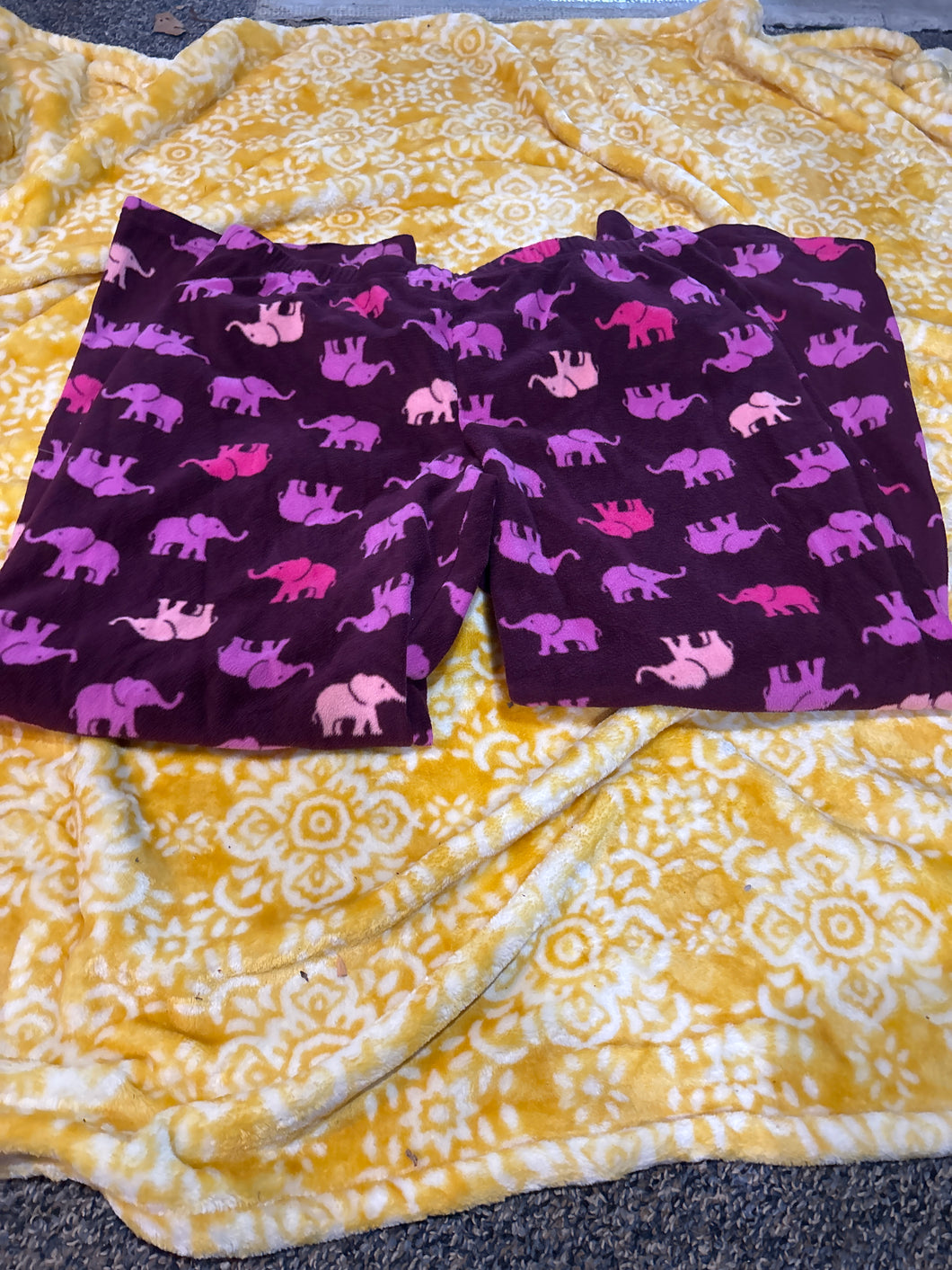 Sonoma XL PJ Pants Purple w/ Elephants - size Women XL (14)