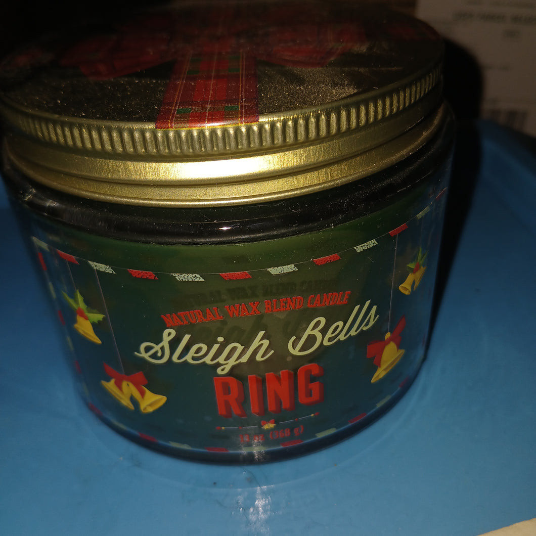NEW SLEIGH BELLS RING PINE CANDLE 13 OZ