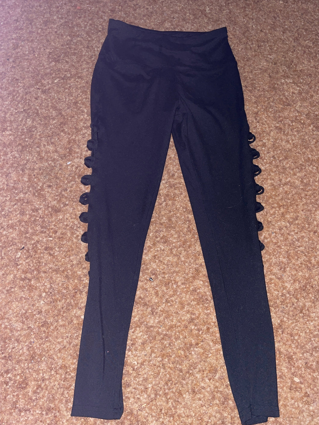 BLACK LEGGINGS WITH OPEN SIDES - size Junior Girls S (3-5)