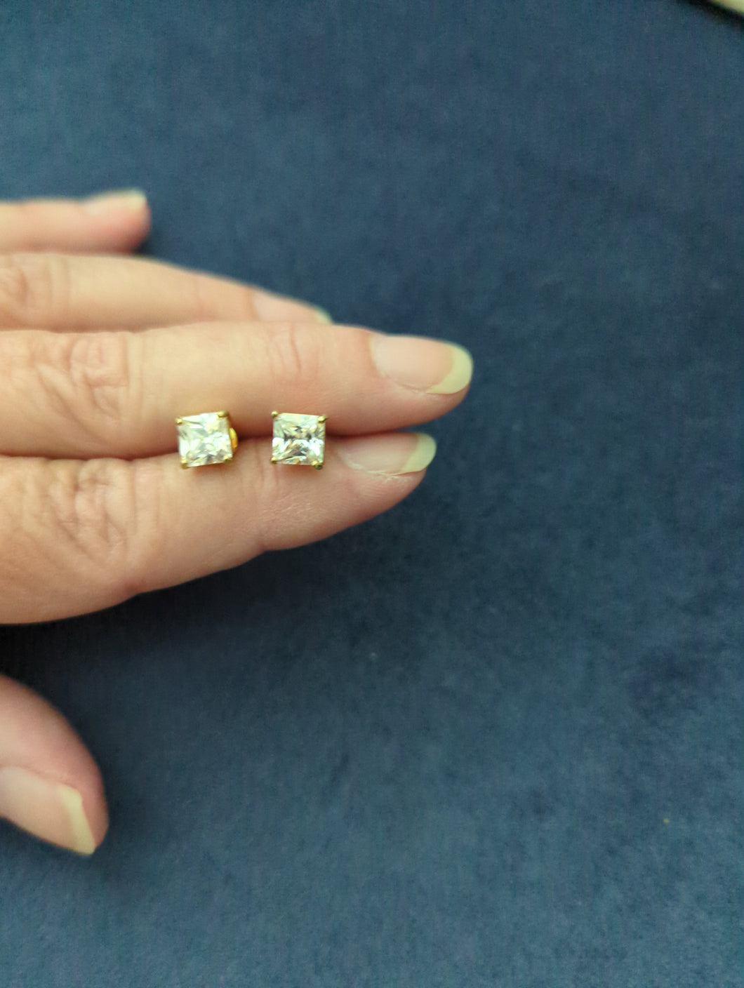 Cubic zirconia earrings Square
