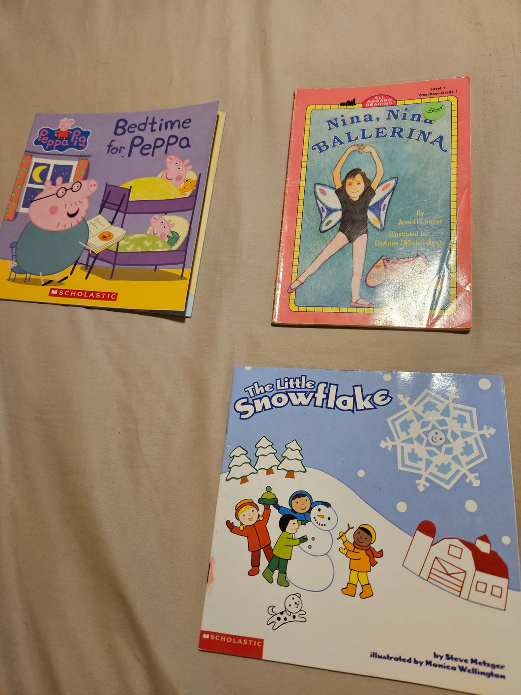 Ballerina Pippa pig & Little snowflake book