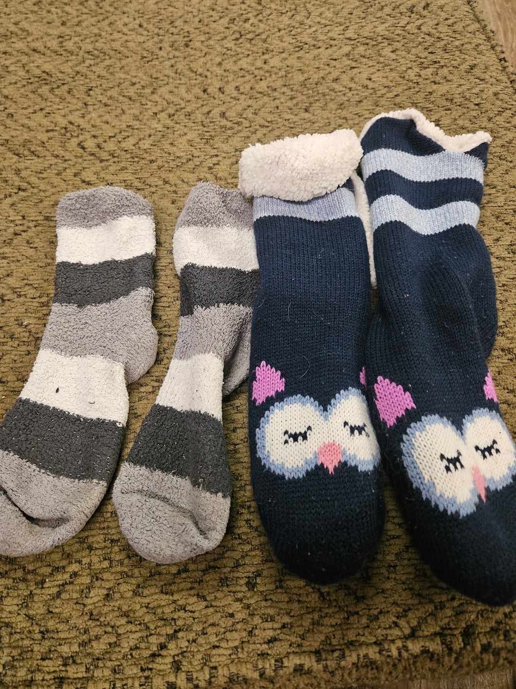 PJ socks size around Women's 6-8 (2)