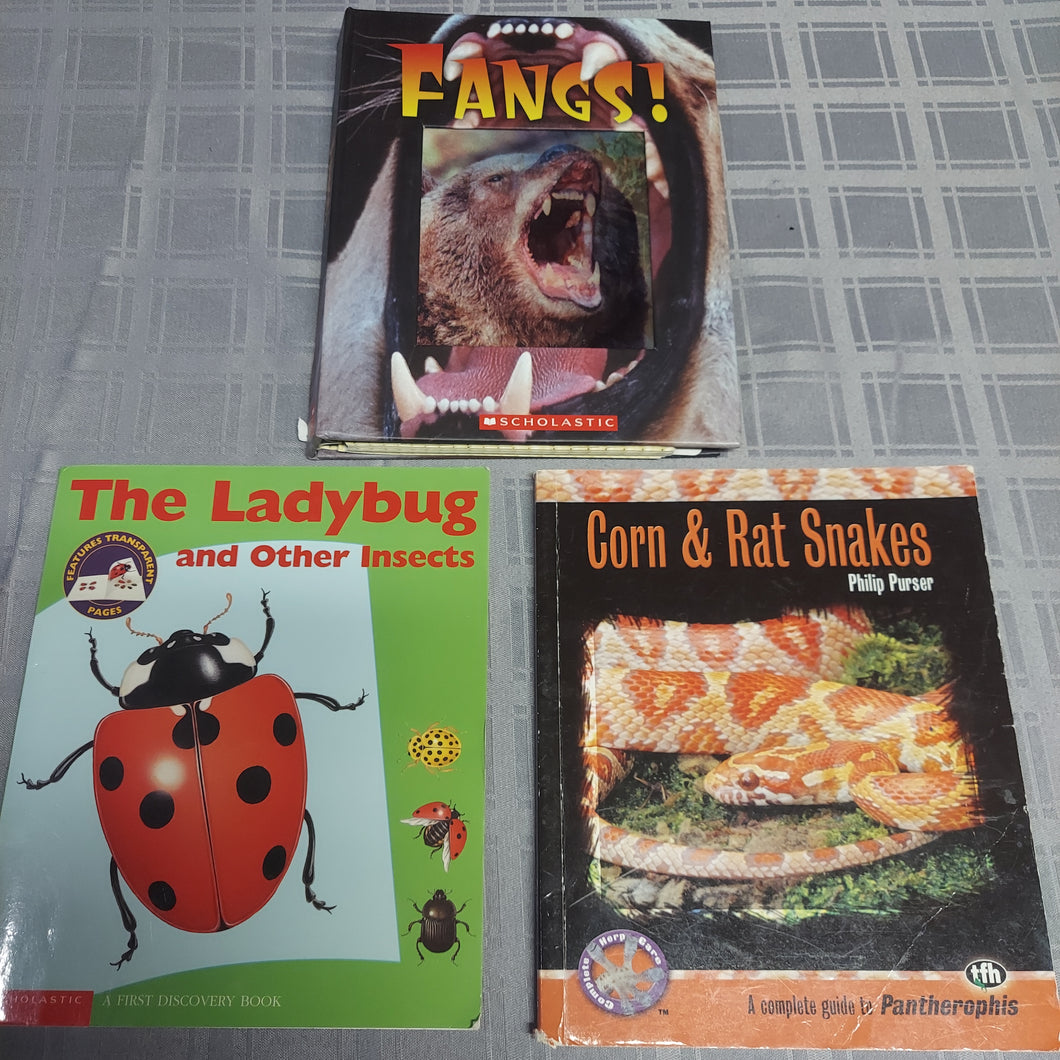 3 ANIMAL BOOKS FANG BOOK HAS TEAR