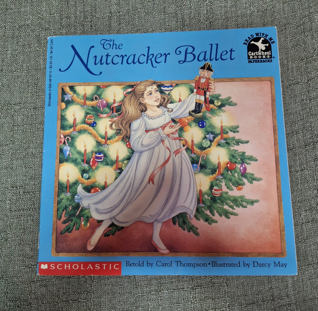 THE NUTCRACKER BALLET SOFTCOVER