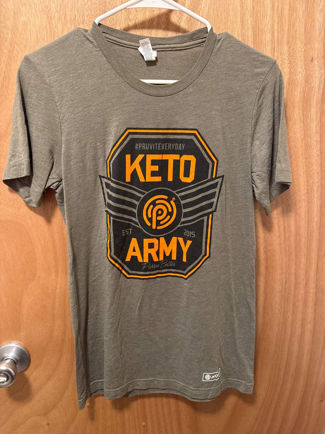 Women's olive tshirt Pruvit/ keto army - size Women S (4-6)