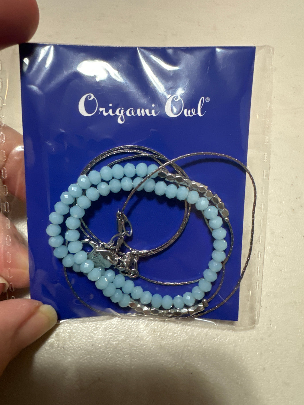 Origami Owl NIP long Silver chain w/ blue/