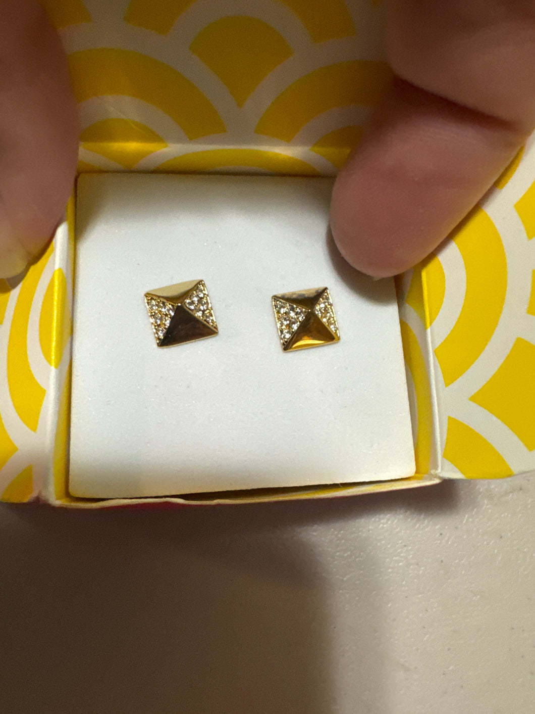 Origami Owl NIP gold Geometric earrings