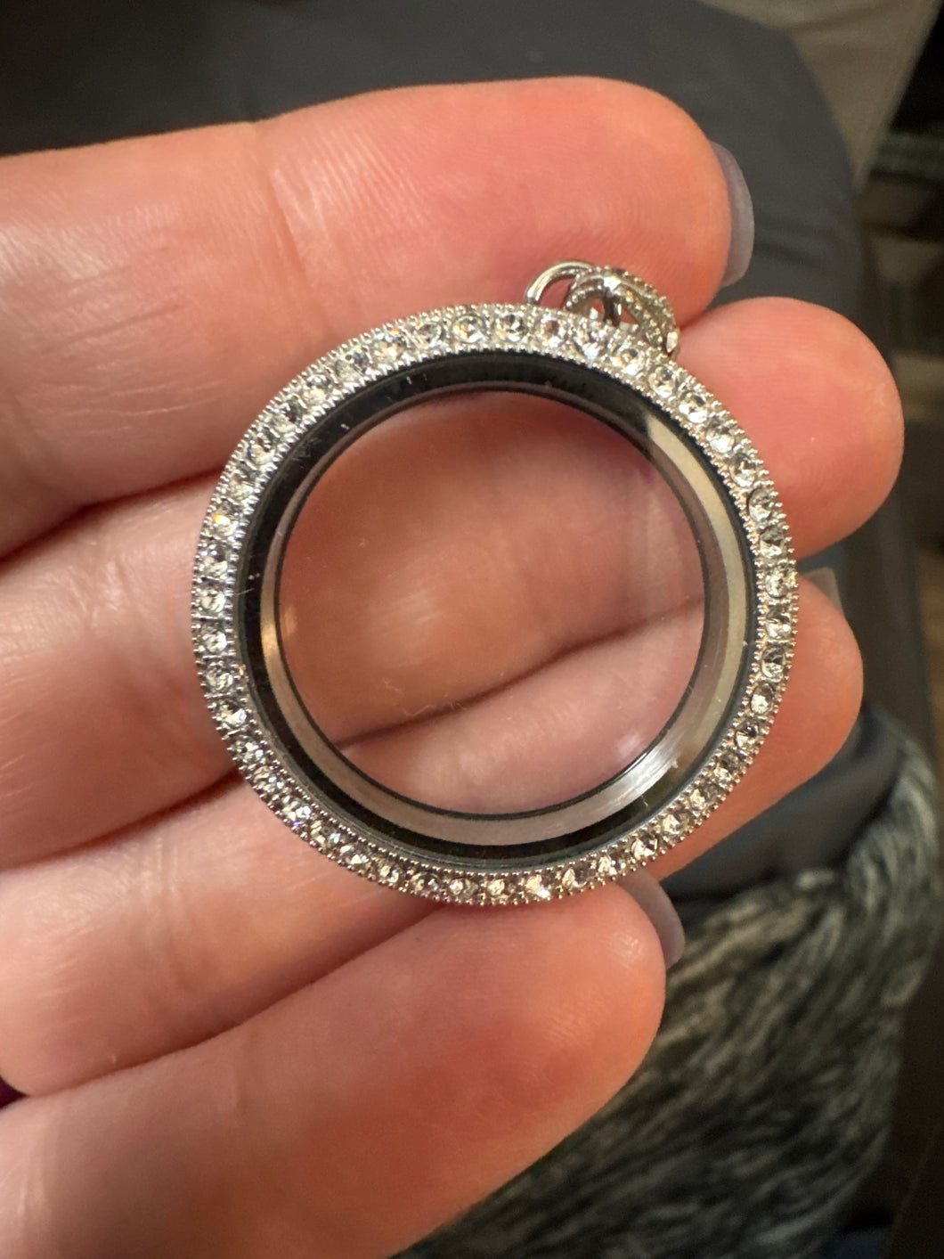 Silver Origami Owl Large locket