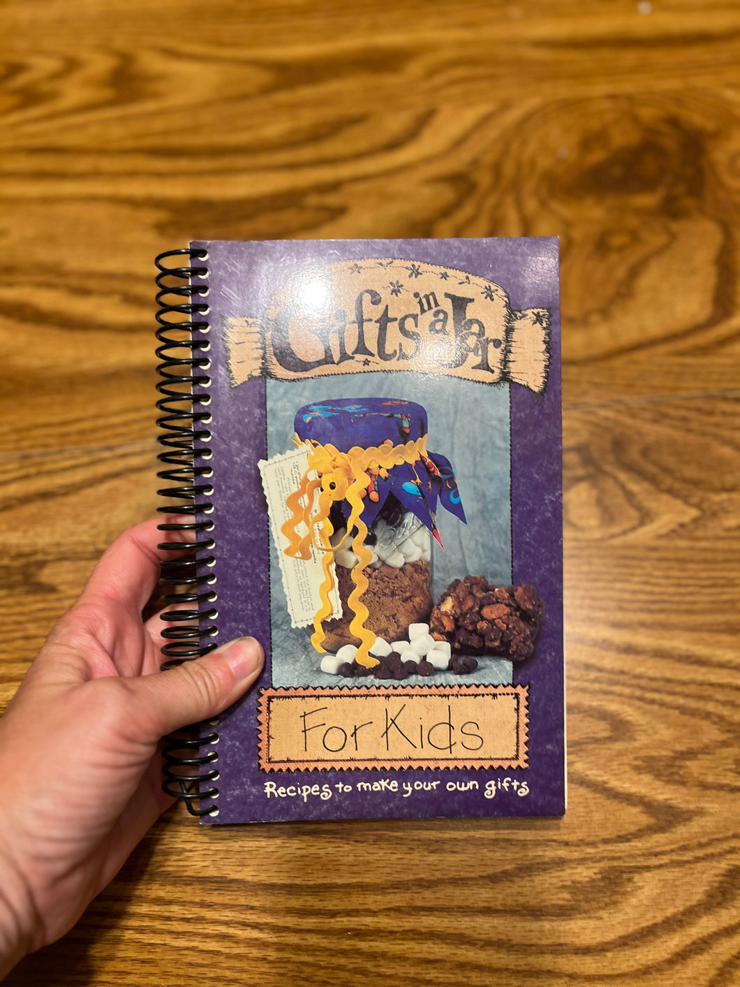 Gifts in a JAr For Kids