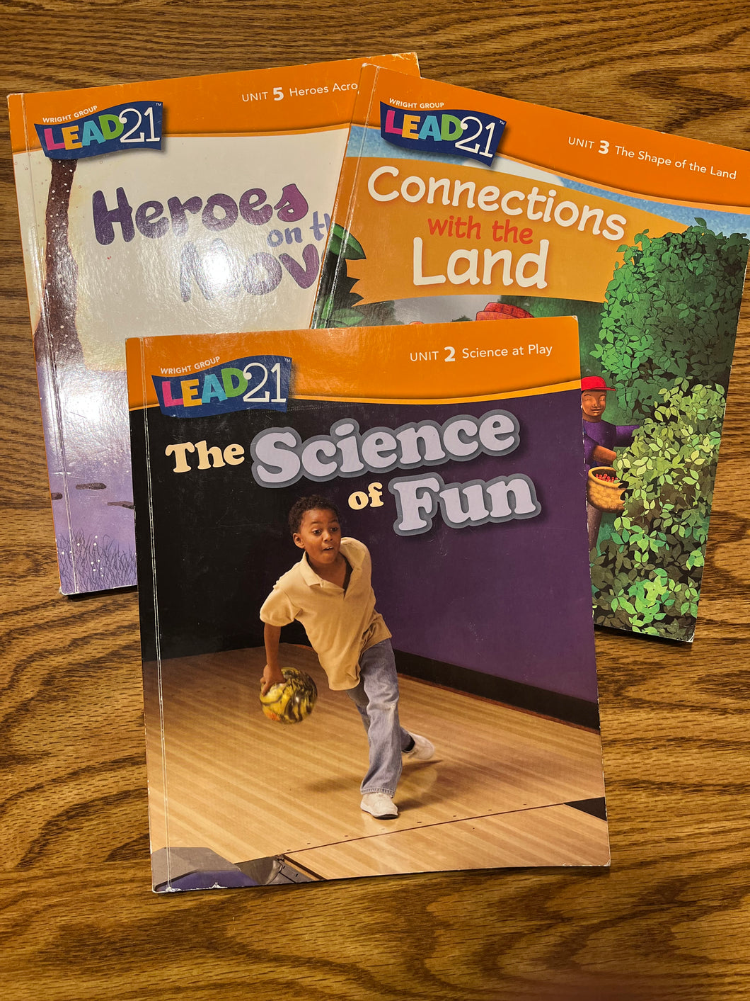 3 Lead 21 books Units 2,3,5