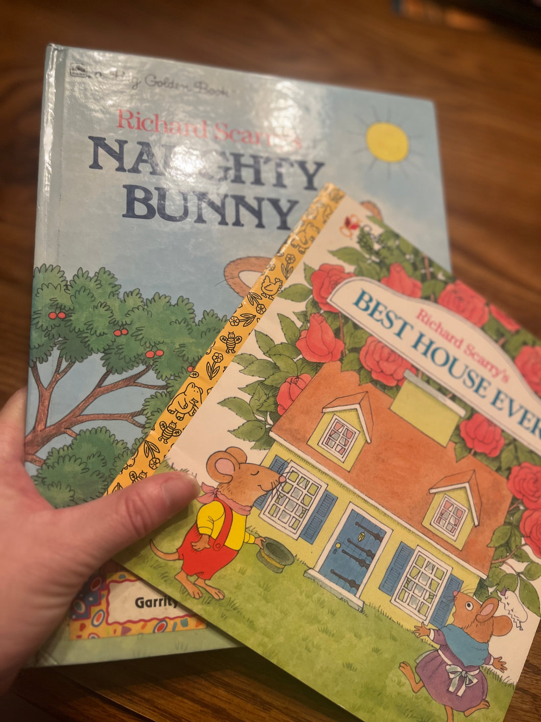 2 Richard Scarry's Best House Ever/naughty