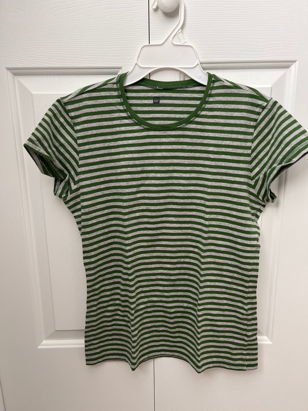 GAP shirt Green gray stripe - size Women L (12)