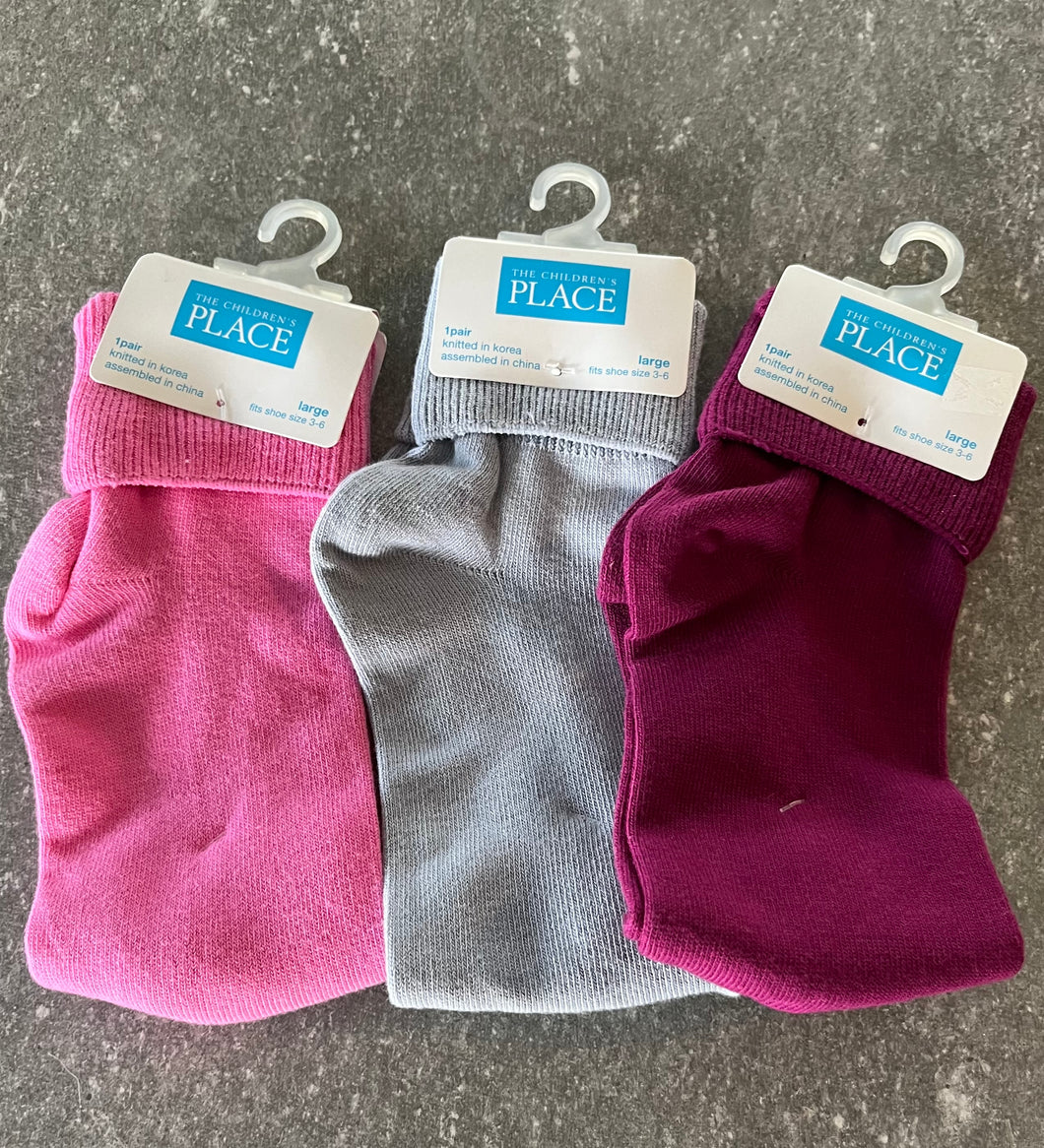 3 socks Children's Place Size L (shoe size 3-6)