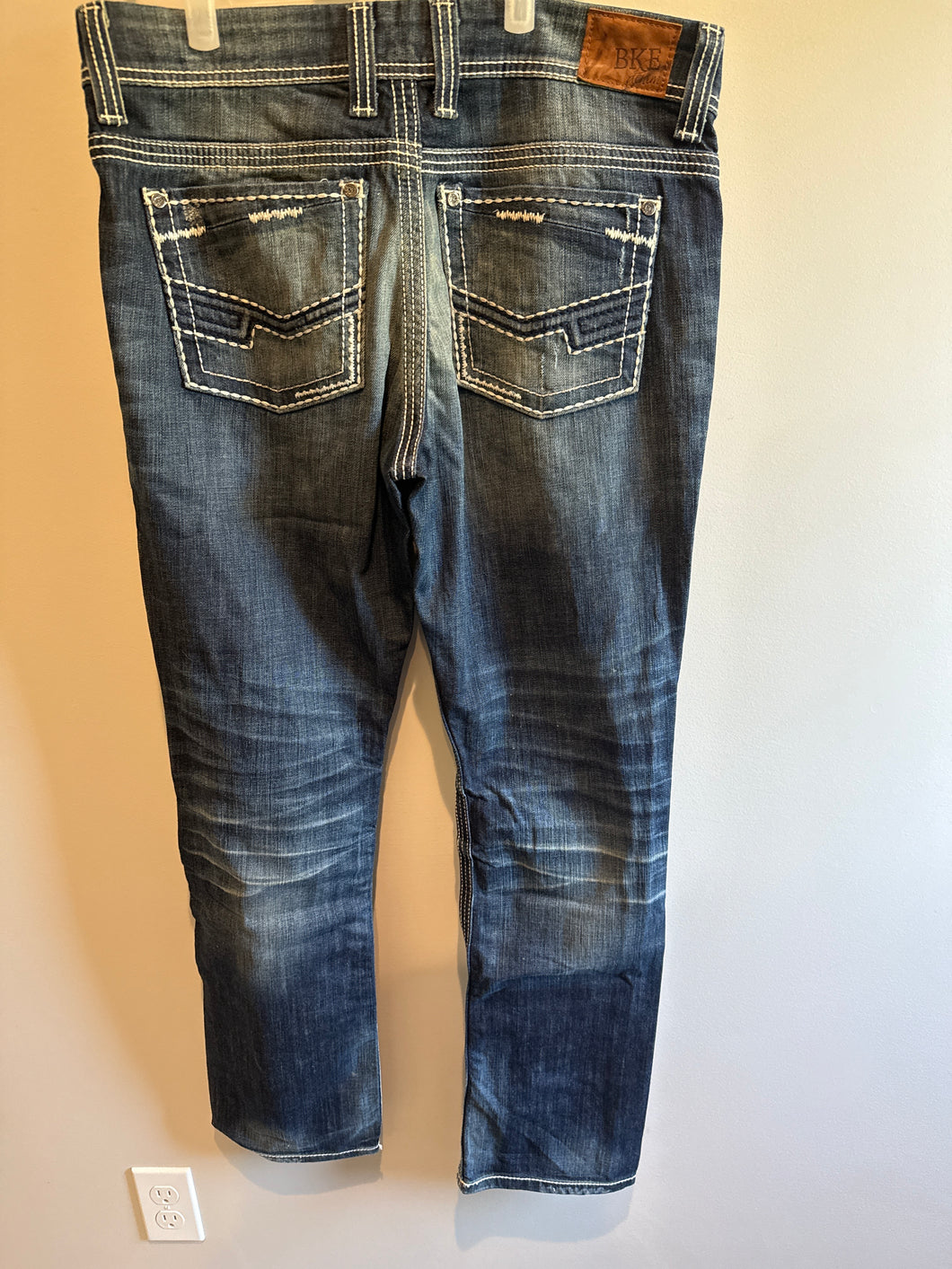 BKE Jeans Straight leg Like new! - size Women XL (14)