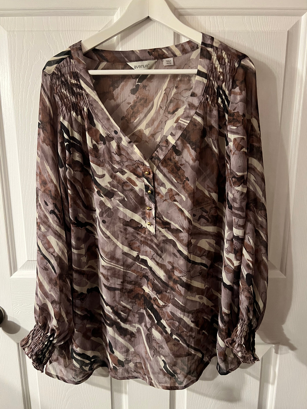 Avenue purple pattern sheer blouse - size Women 1XL (16-18)
