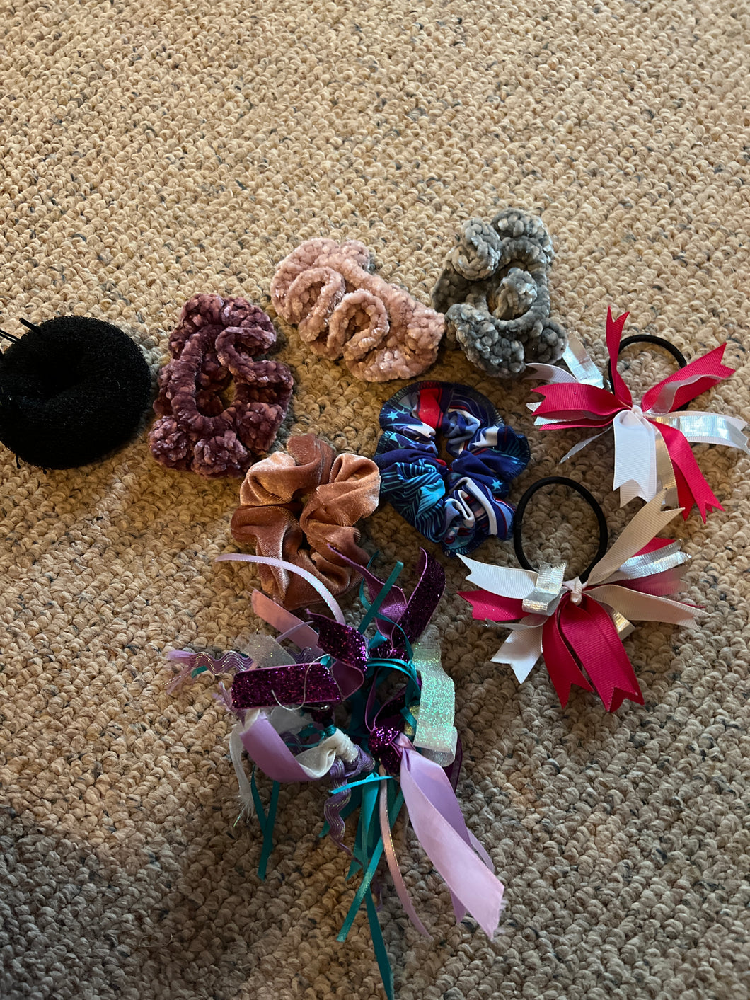 BAG OF SCRUNCHIES HAIR RIBBONS