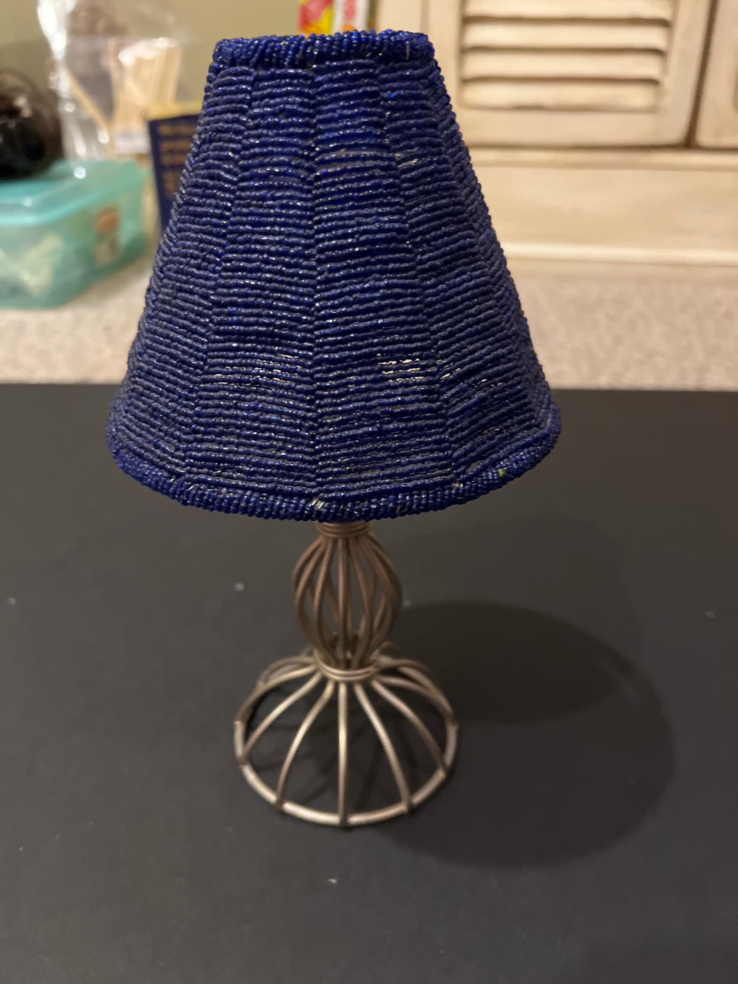 METAL CANDLE HOLDER W/BLUE BEADED SHADE