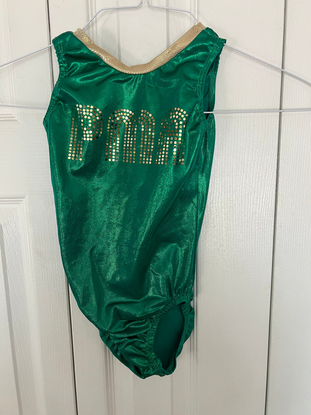 GYMNASTICS LEOTARD GREEN/GOLD PMA - size Kids 8