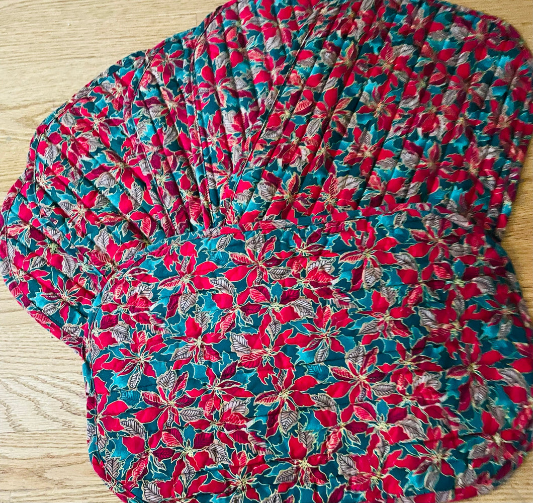 Red holly Placements - 6 count