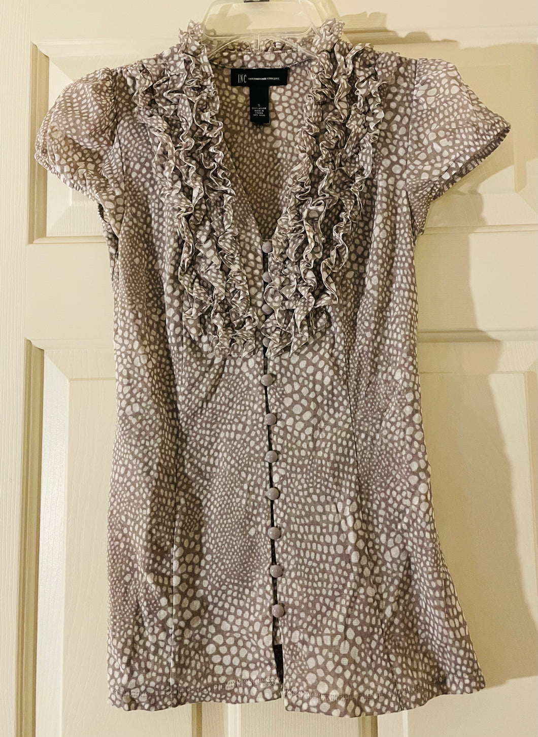 INC button blouse - size Women S (4-6)