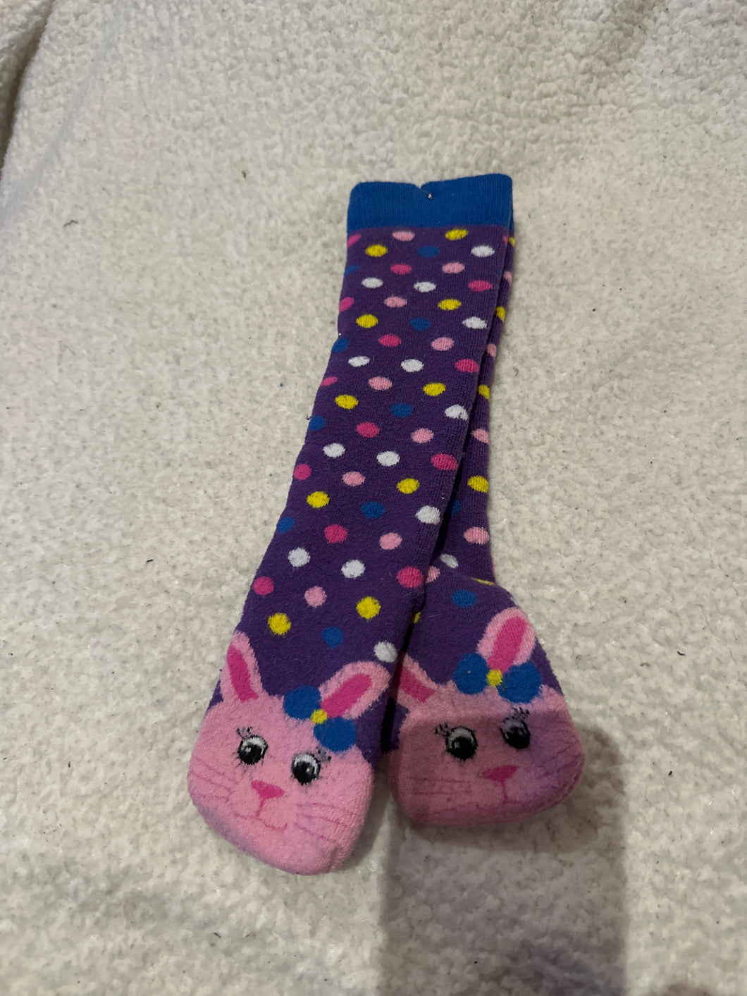 Cool bunny socks thick Maybe like size 4t