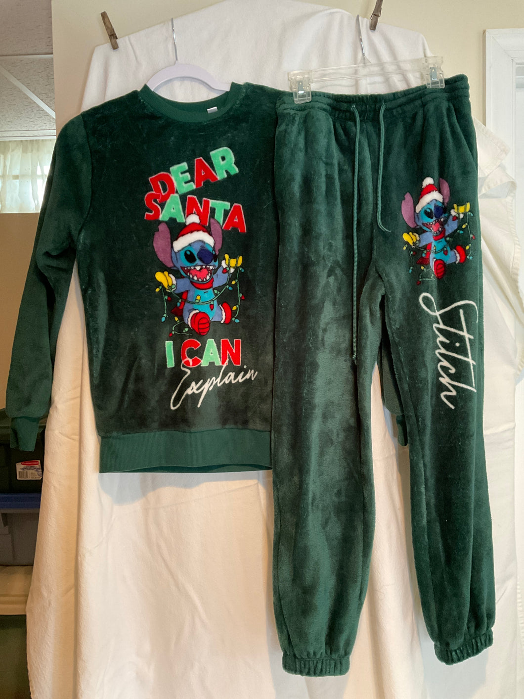 Lilo & Stitch Xmas drawstring pants - size Junior Girls XS (0-1)